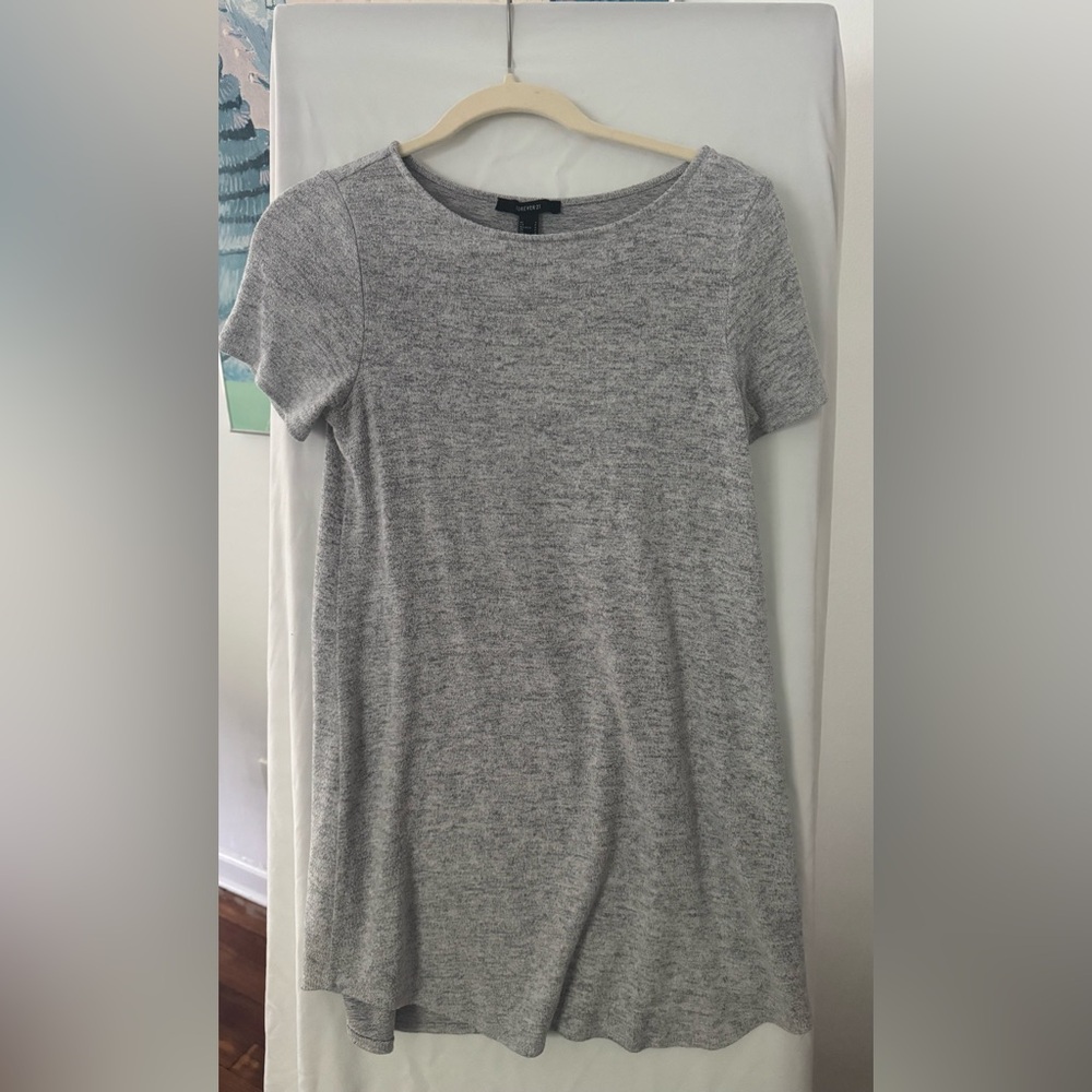 Forever 21 Gray Fitted Short Sleeve Dress